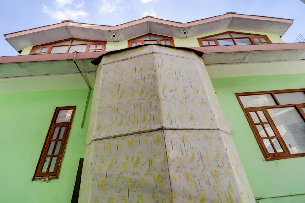 Oyo Hotel C Шимла Екстериор снимка