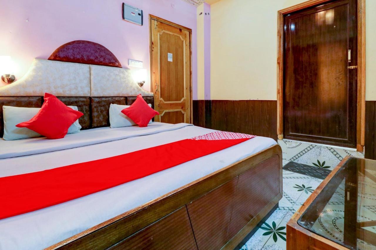 Oyo Hotel C Шимла Екстериор снимка